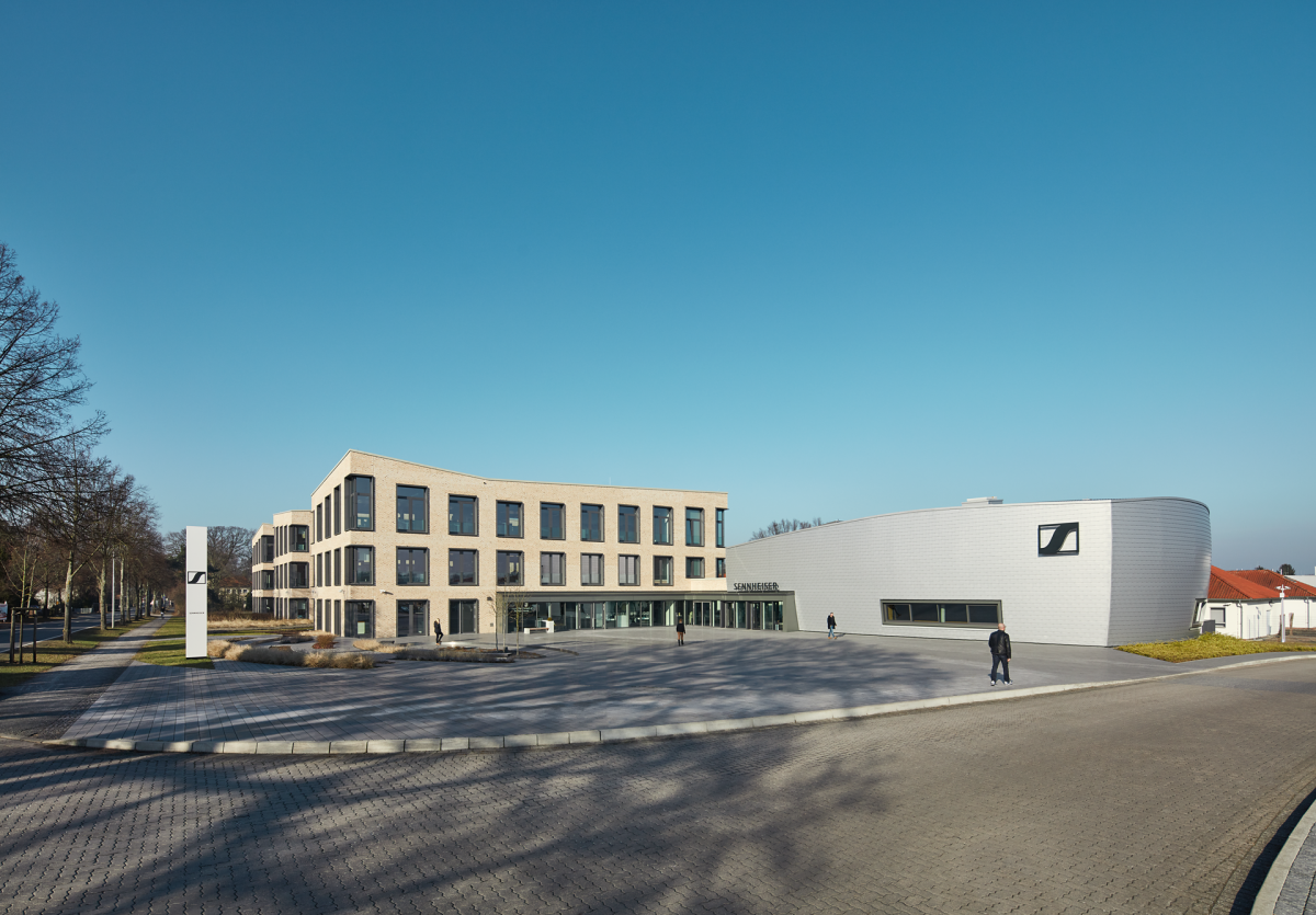 LE GROUPE SENNHEISER SE FÉLICITE DE SES EXCELLENTS RÉSULTATS POUR L'ANNÉE 2023
