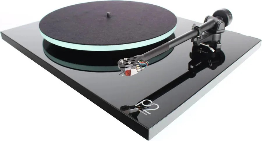 Rega - Planar 2 Nd3 - Finition noir brillant